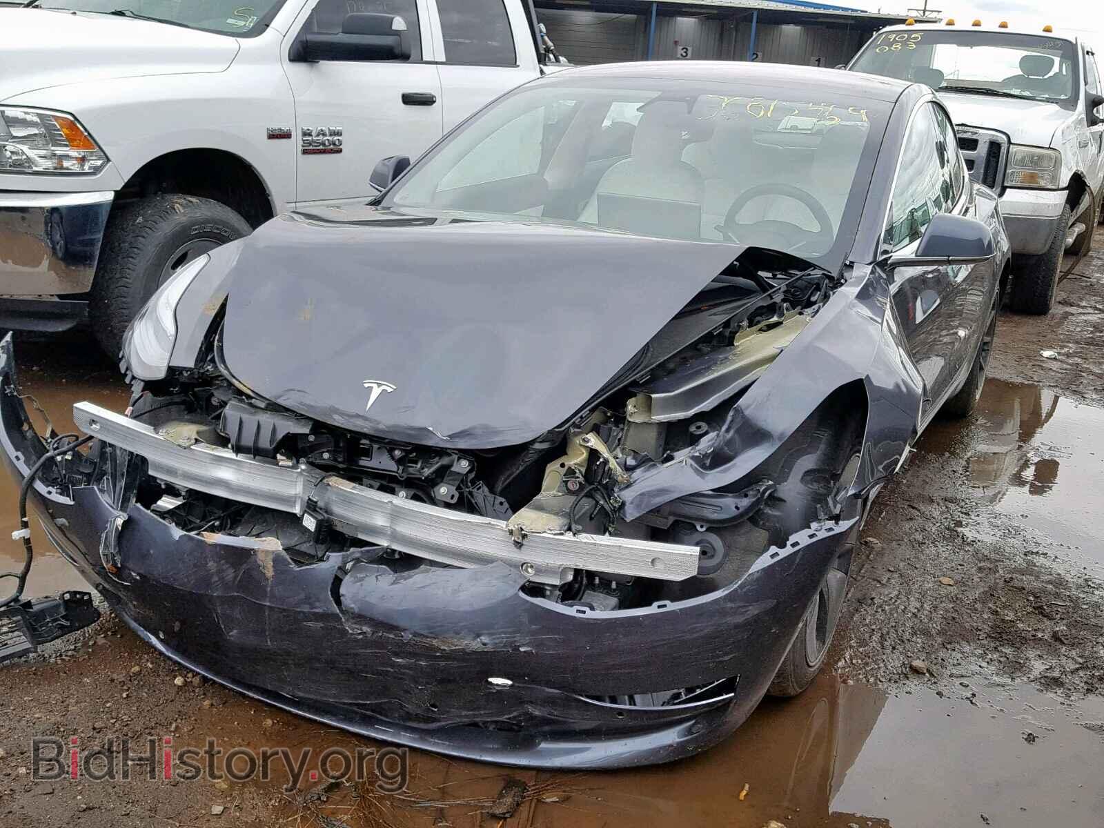 2018 TESLA MODEL 3 - VIN: 5YJ3E1EB9JF170262 - Photo 2