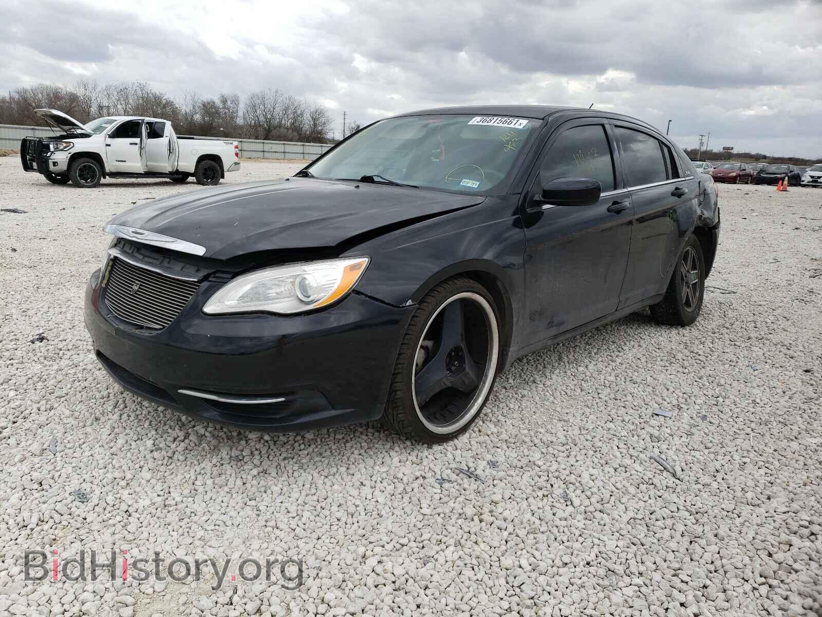 2014 CHRYSLER 200 - VIN: 1C3CCBAB5EN141483 - Photo 2