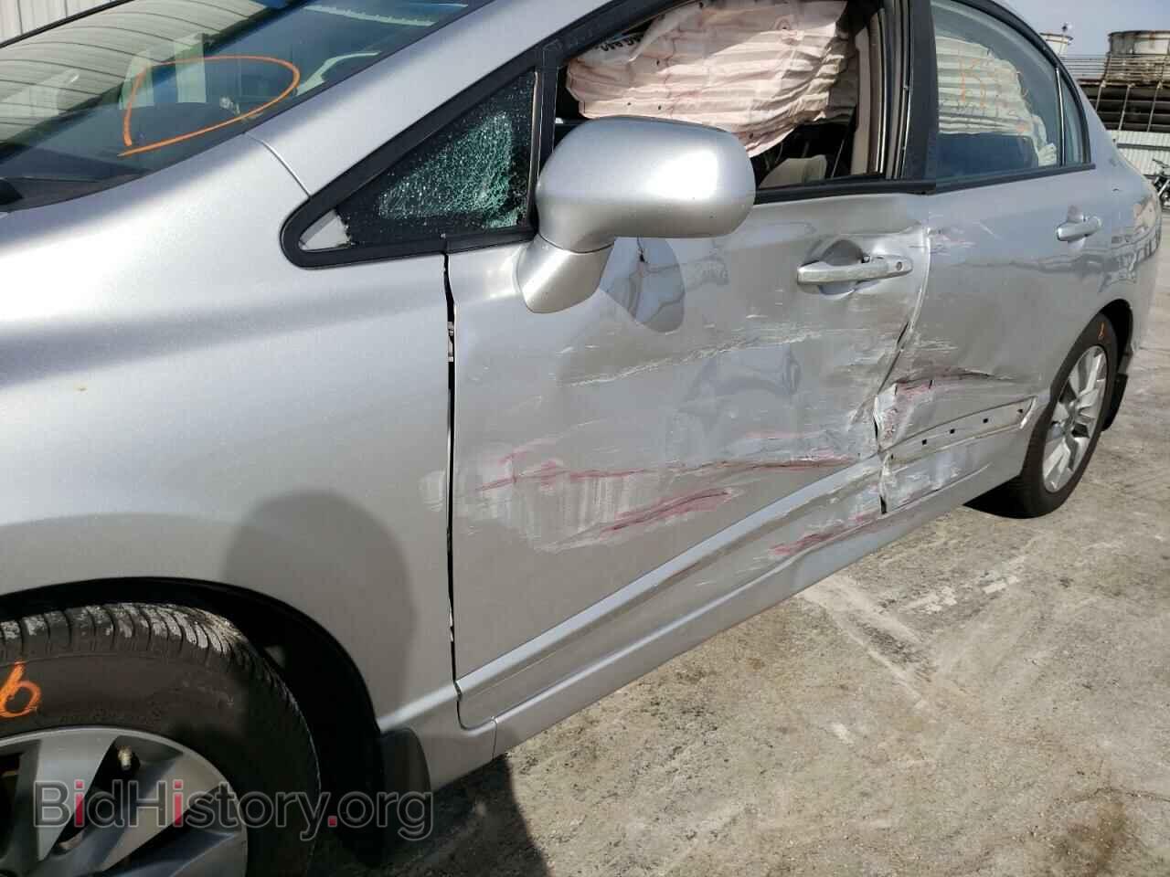 2011 HONDA CIVIC - VIN: 19XFA1F82BE018293 - Фото 9