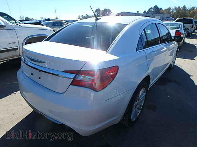2013 CHRYSLER 200 - VIN: 1C3CCBAB2DN671800 - Фото 4