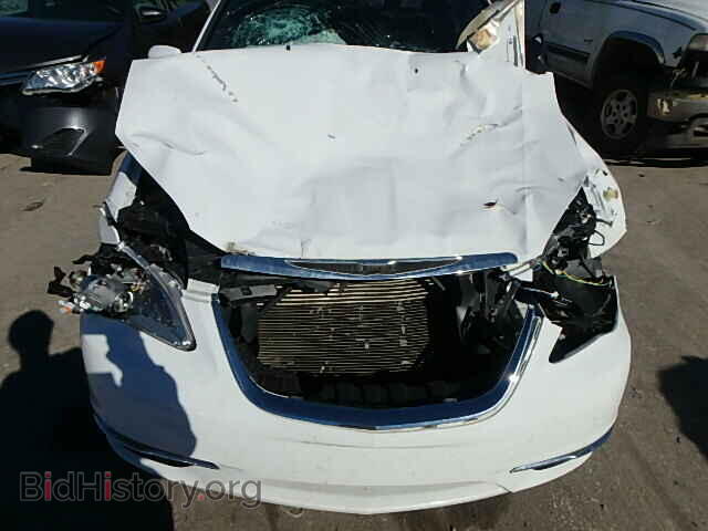 2013 CHRYSLER 200 - VIN: 1C3CCBAB2DN671800 - Фото 7