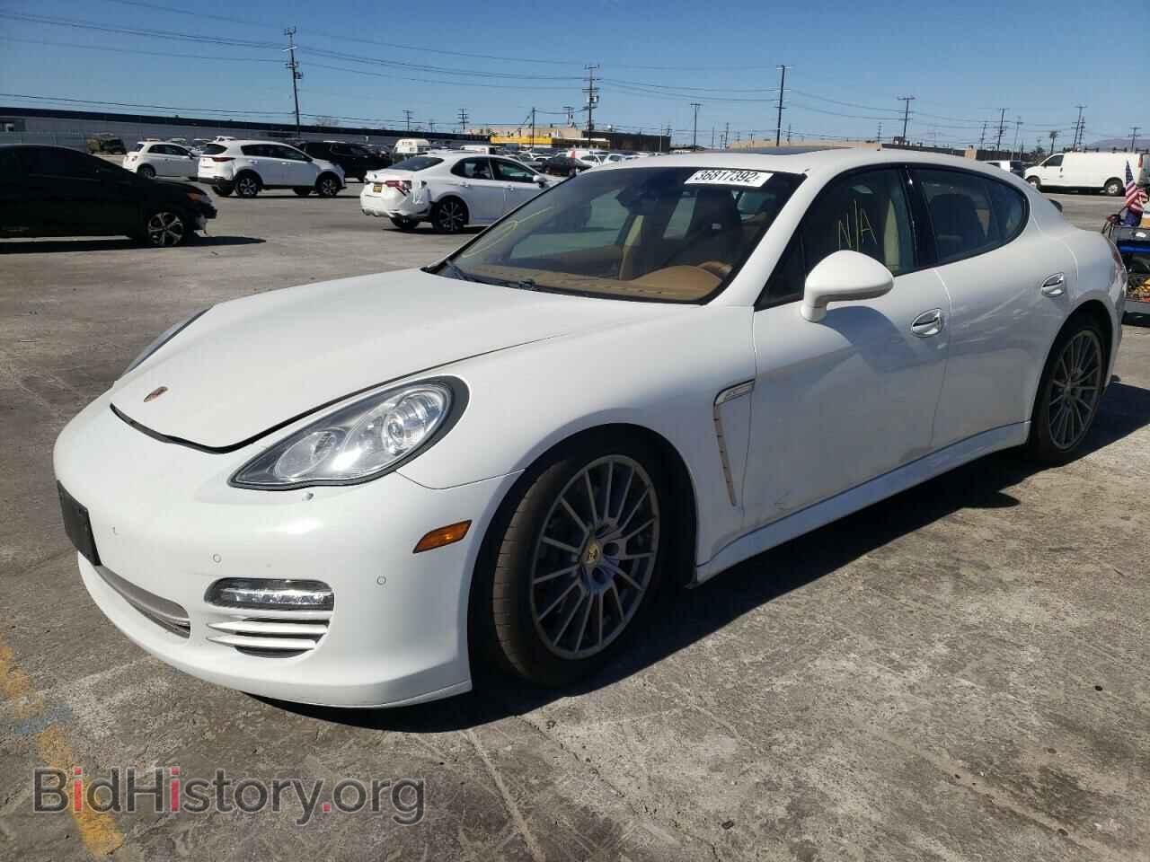 2013 PORSCHE PANAMERA - VIN: WP0AA2A73DL016142 - Фото 2