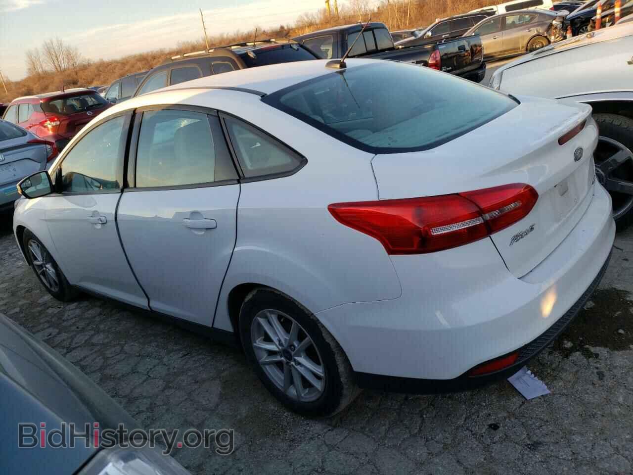 2016 FORD FOCUS - VIN: 1FADP3F21GL290920 - Photo 2