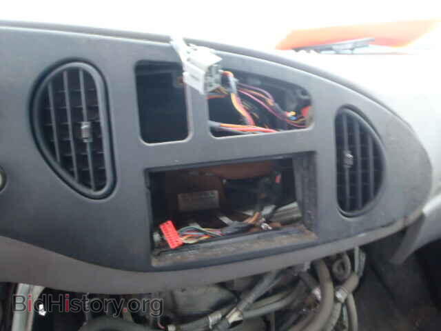 2002 FORD ECONOLINE - VIN: 1FBNE31L22HB40075 - Photo 9