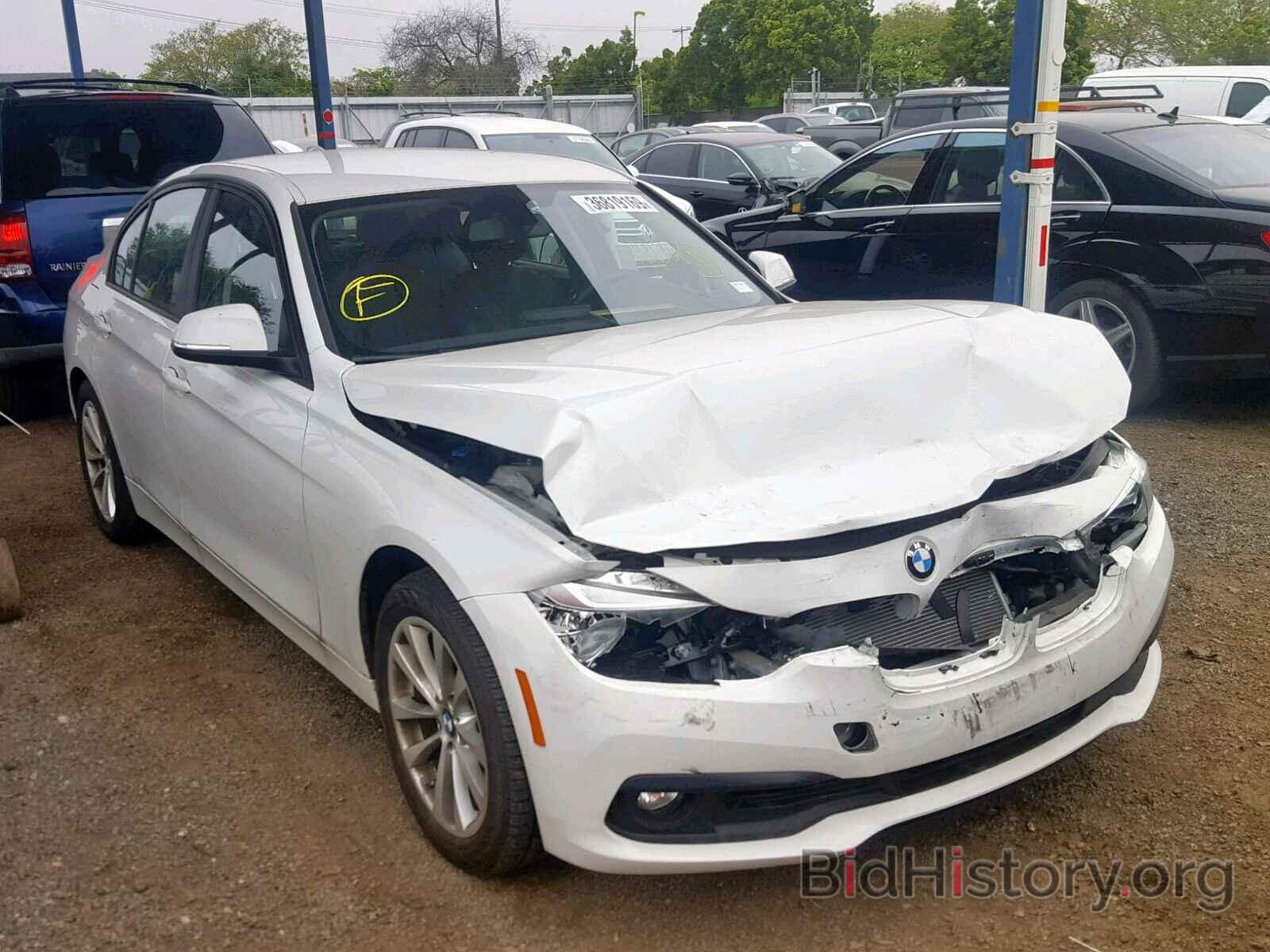 Photo WBA8E1G30HNU16913 - BMW 3 SERIES 2017