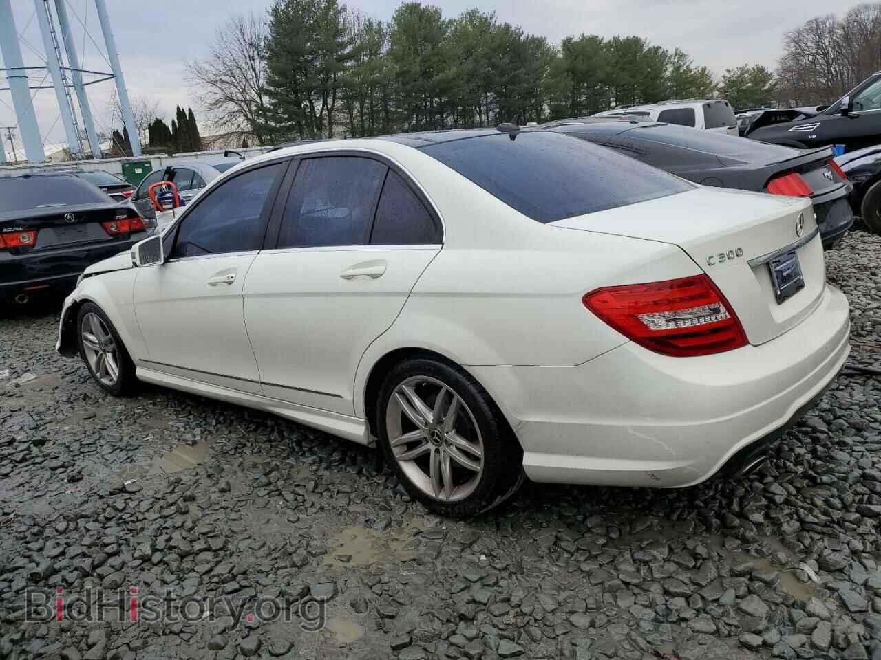 2012 MERCEDES-BENZ C-CLASS - VIN: WDDGF8BB4CA712042 - Фото 2