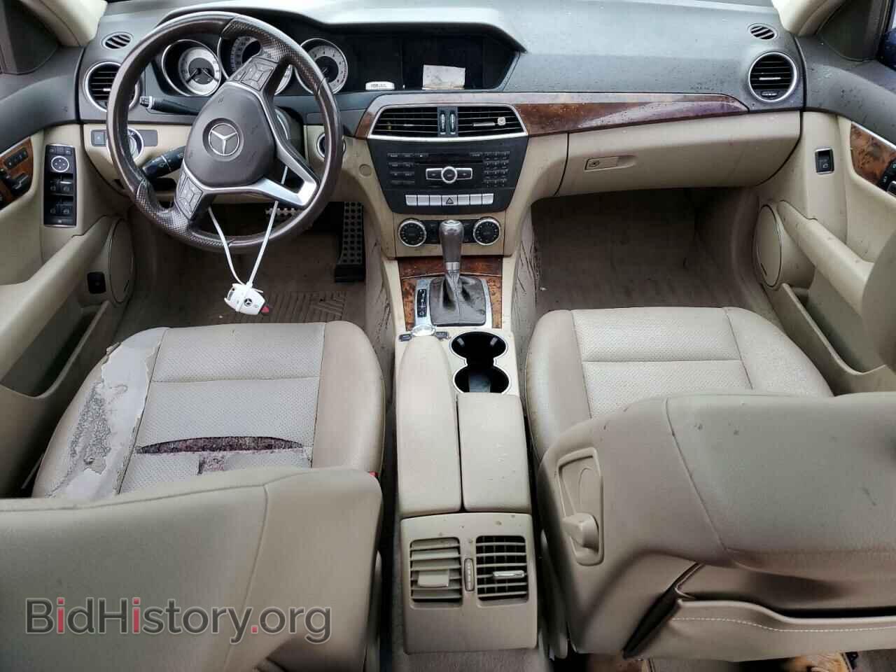 2012 MERCEDES-BENZ C-CLASS - VIN: WDDGF8BB4CA712042 - Фото 8