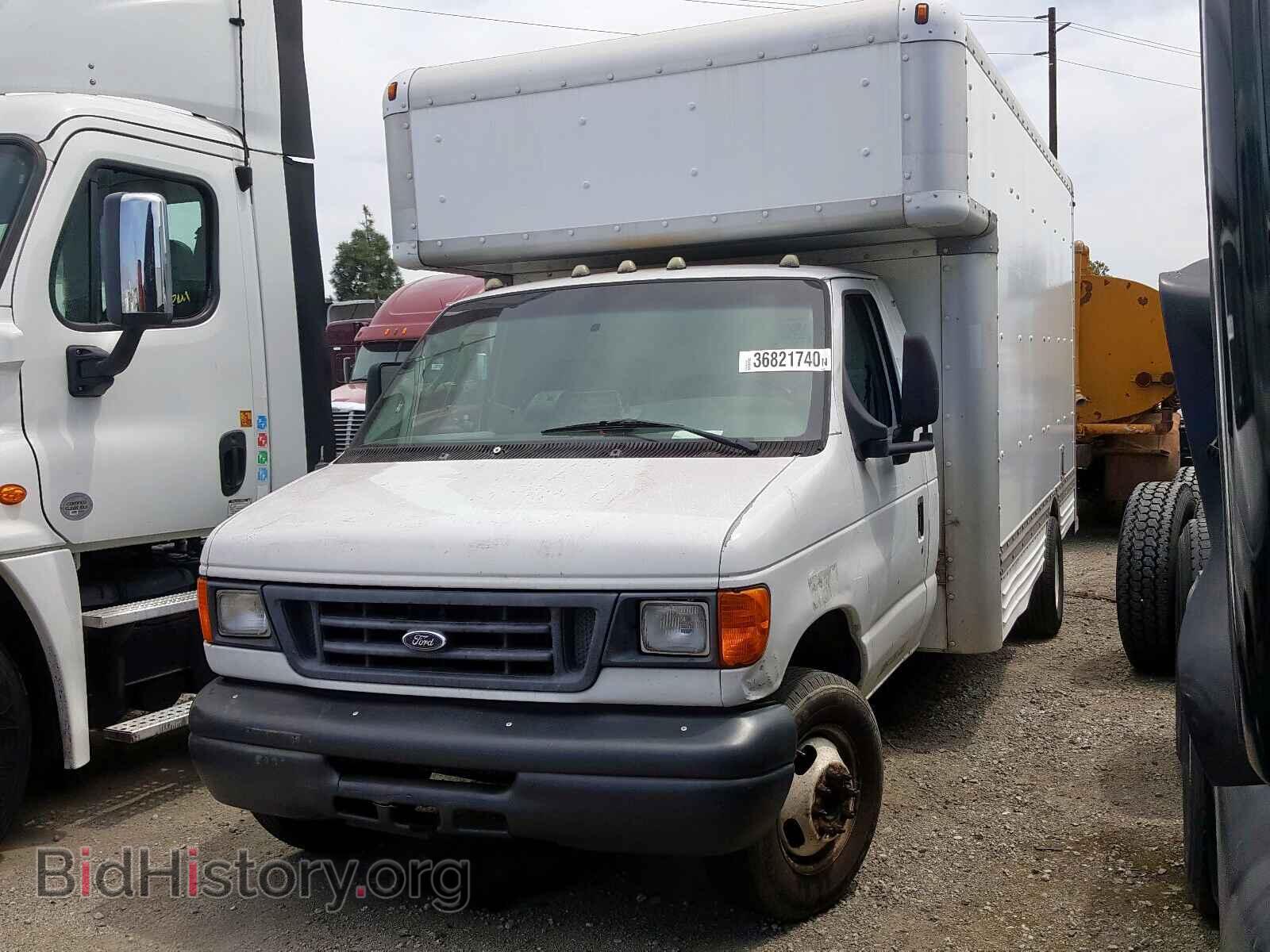 2006 FORD ECONOLINE - VIN: 1FDXE45S66HA79228 - Photo 2