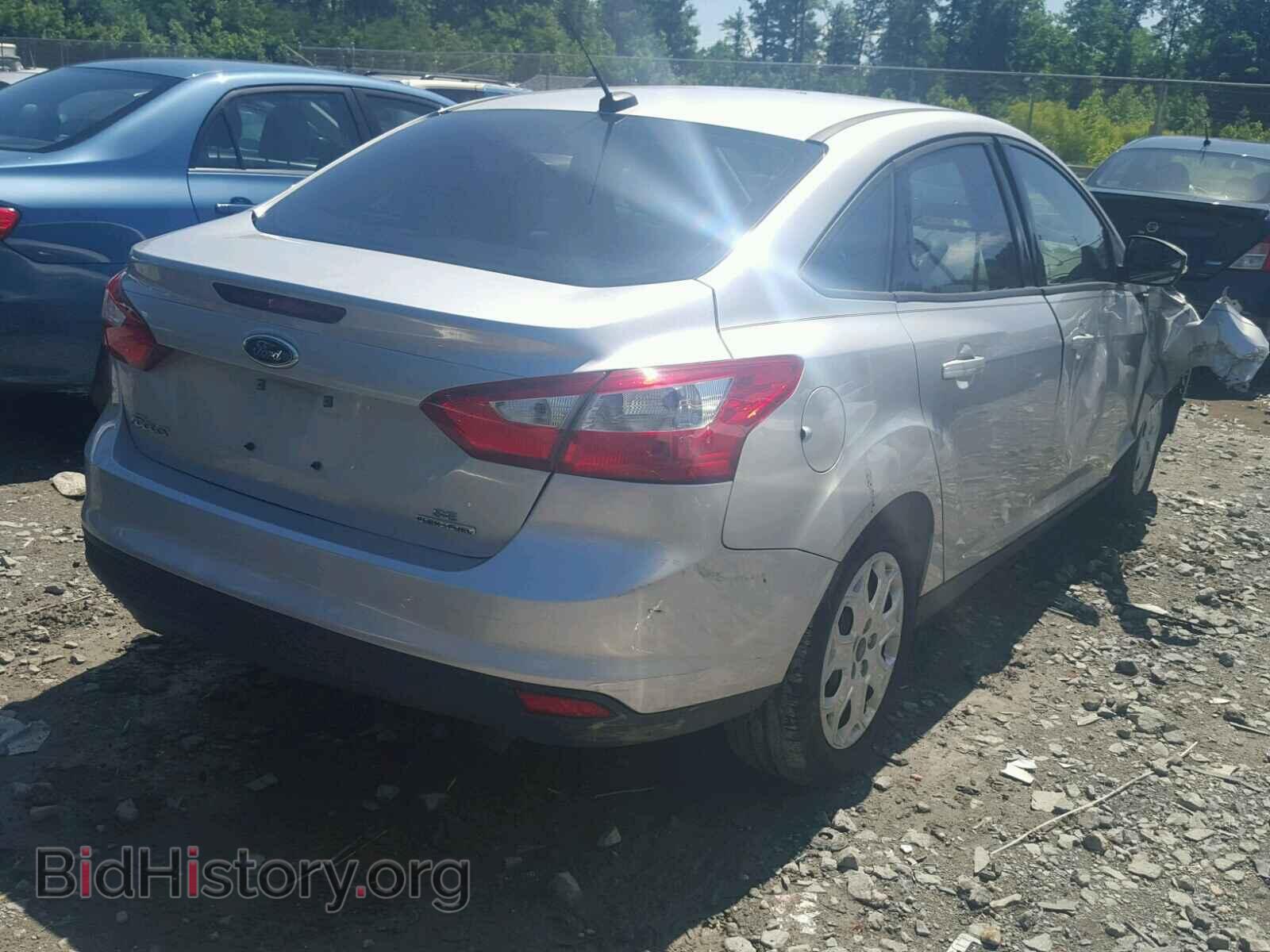 2012 FORD FOCUS - VIN: 1FAHP3F22CL381402 - Photo 4