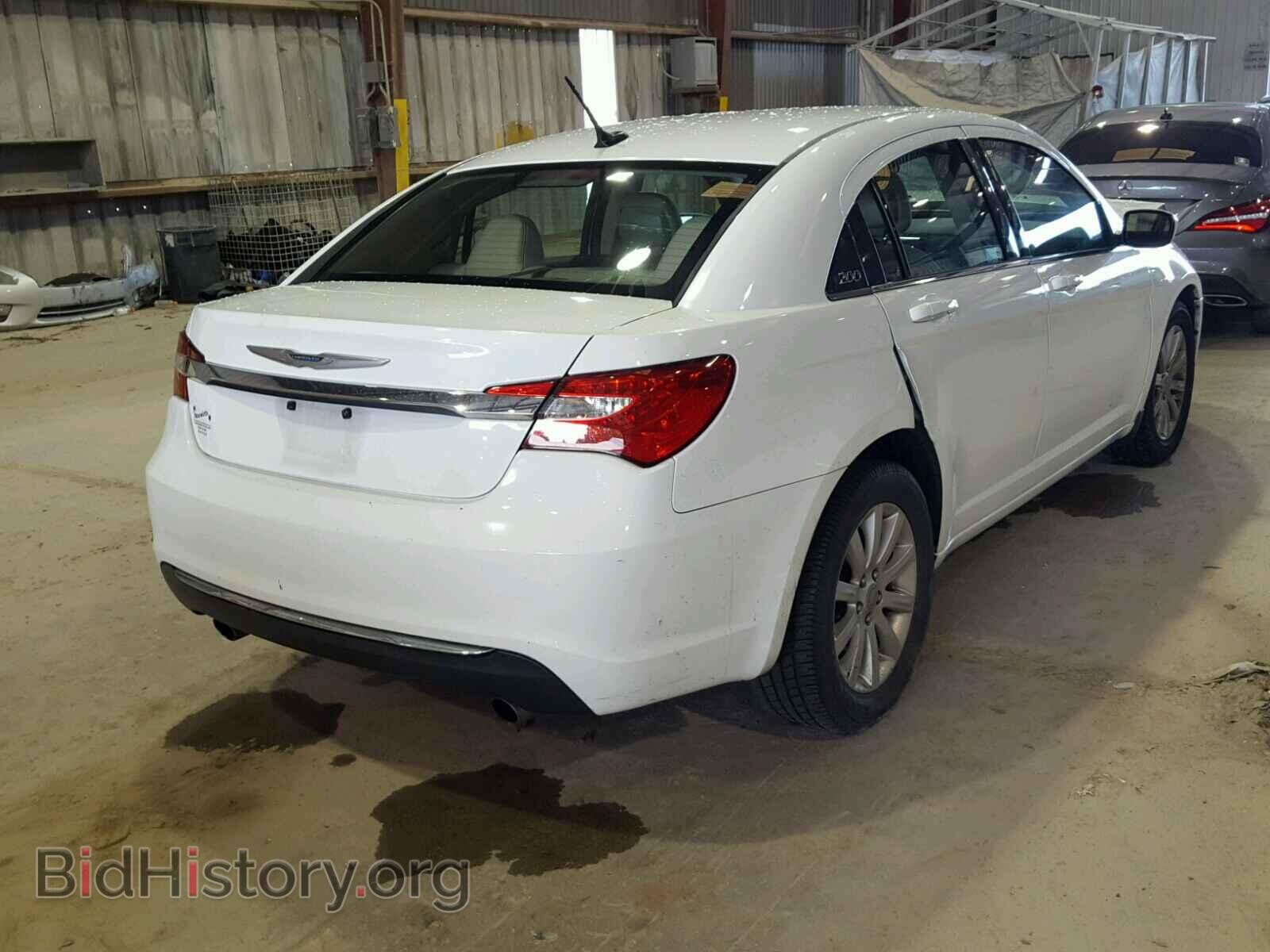 2012 CHRYSLER 200 - VIN: 1C3CCBBG8CN277050 - Фото 4
