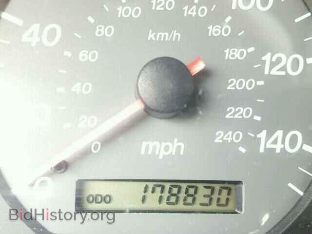2001 MAZDA 626 - VIN: 1YVGF22C615239485 - Фото 8