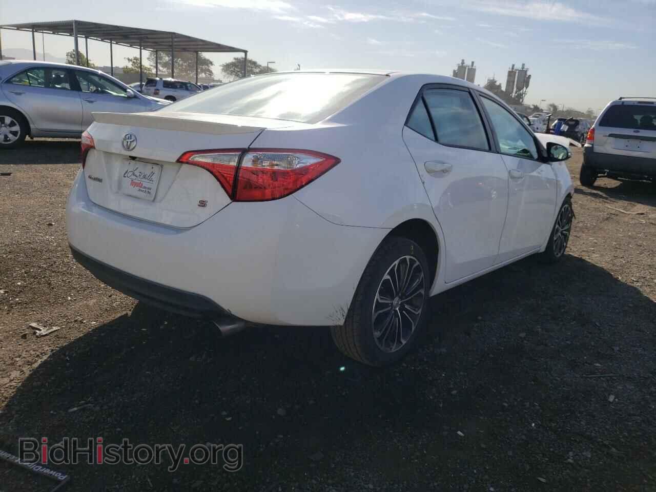 2015 TOYOTA COROLLA - VIN: 2T1BURHEXFC472979 - Фото 4
