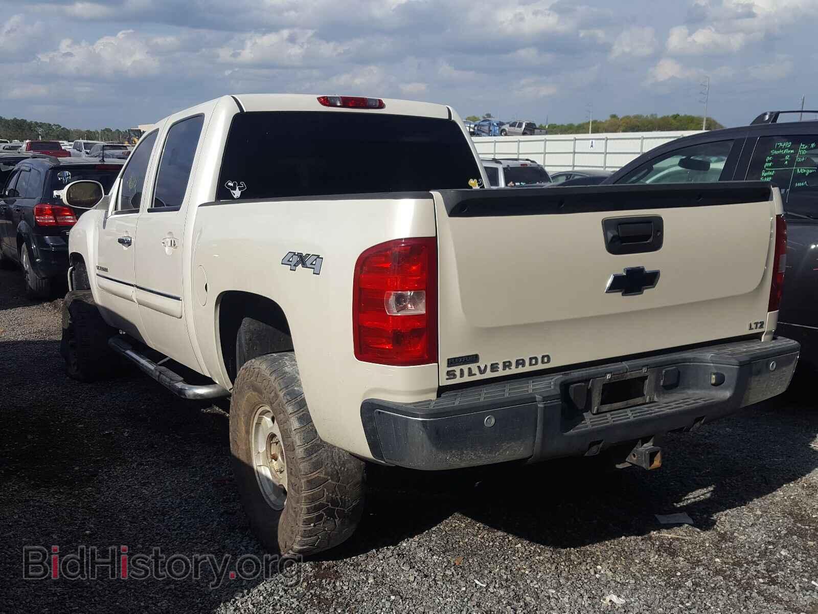 2011 CHEVROLET SILVERADO - VIN: 3GCPKTE33BG242020 - Фото 3