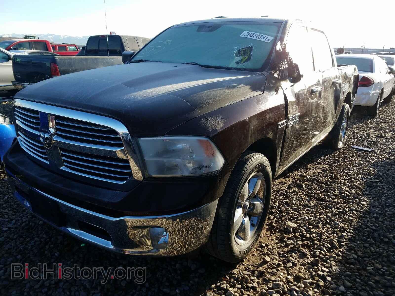 2015 RAM 1500 - VIN: 1C6RR7LM3FS740487 - Photo 2
