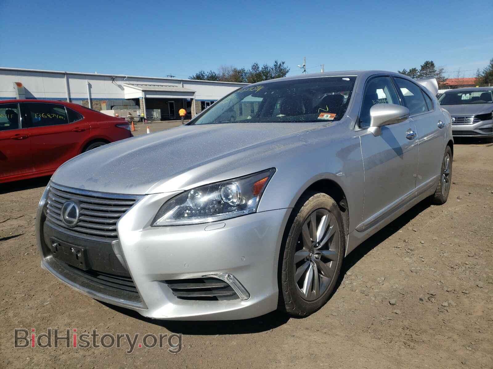 2013 LEXUS LS460 - VIN: JTHCL5EF8D5019272 - Photo 2