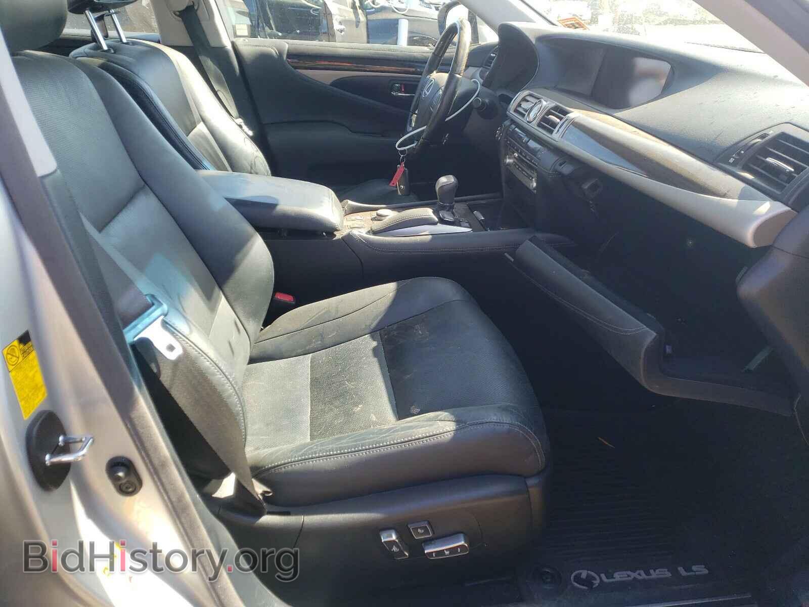 2013 LEXUS LS460 - VIN: JTHCL5EF8D5019272 - Photo 5