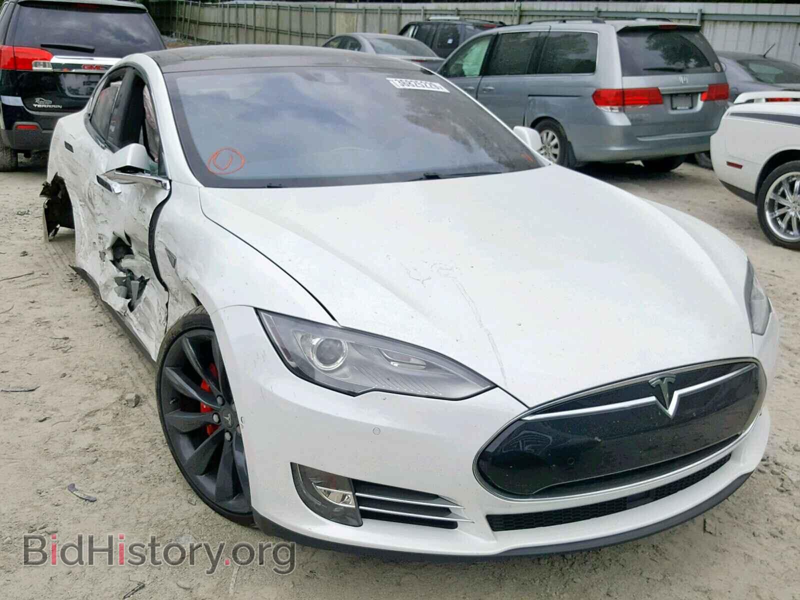Фотография 5YJSA1E45FF113153 - TESLA MODEL S 2015