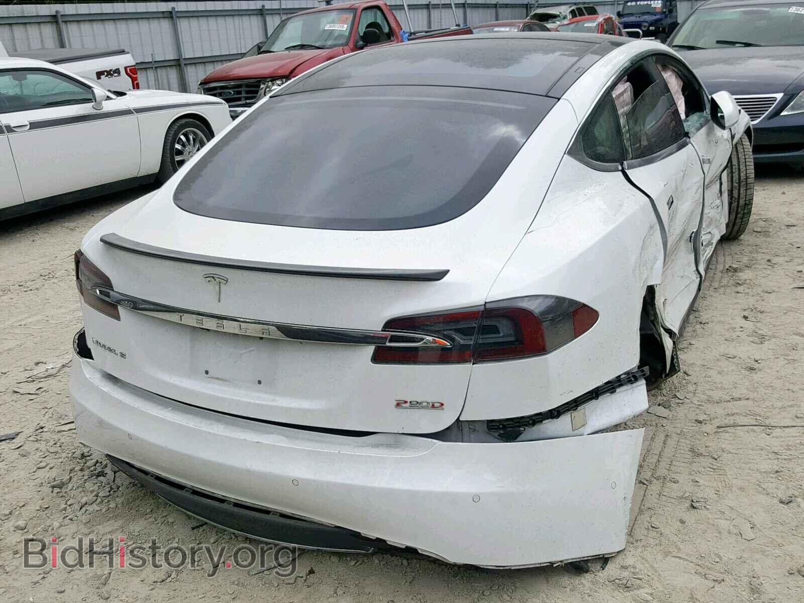 2015 TESLA MODEL S - VIN: 5YJSA1E45FF113153 - Фото 4