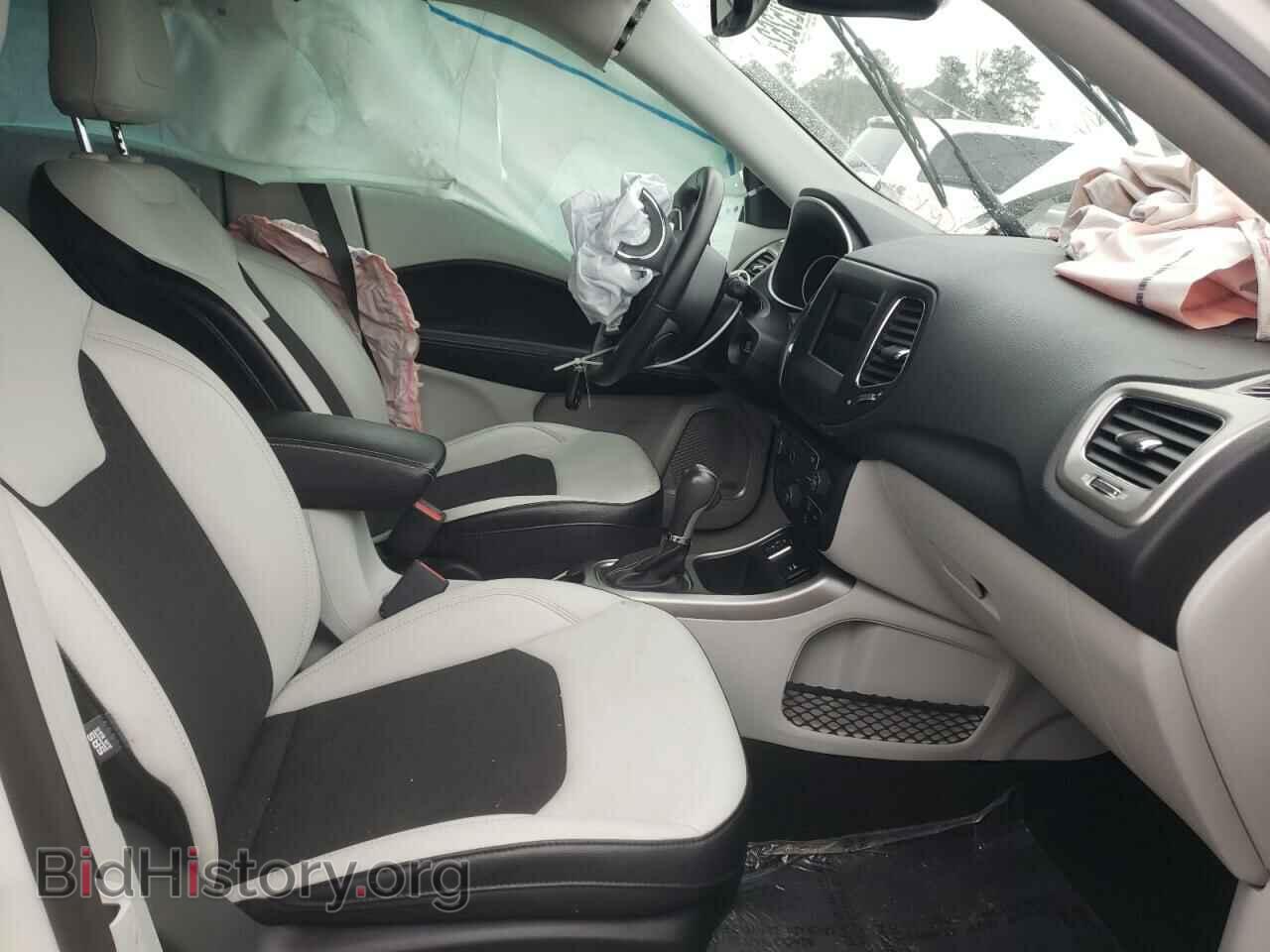 2017 JEEP COMPASS - VIN: 3C4NJCBB7HT642944 - Фото 5