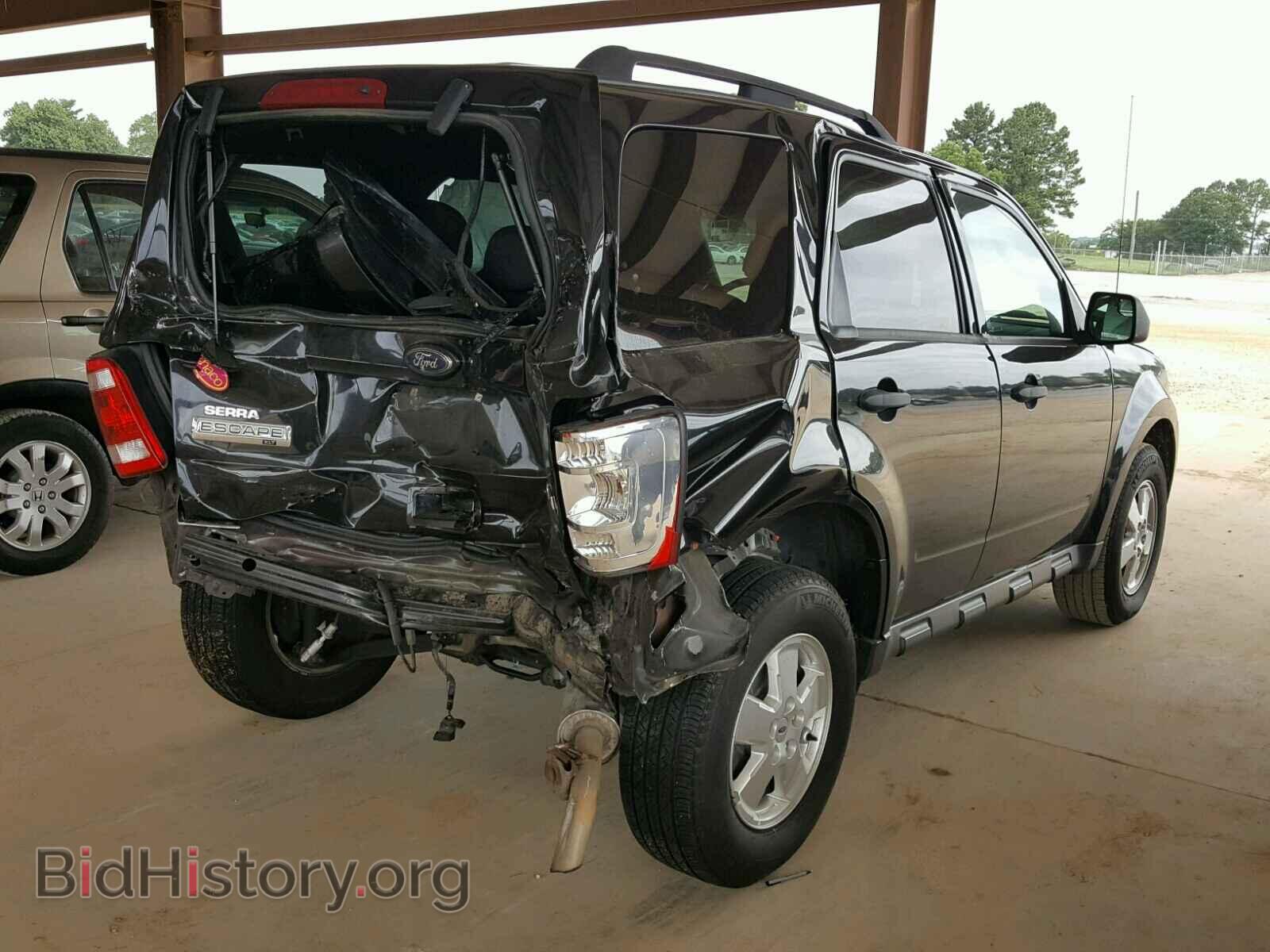 2011 FORD ESCAPE - VIN: 1FMCU0DG5BKC05597 - Фото 4