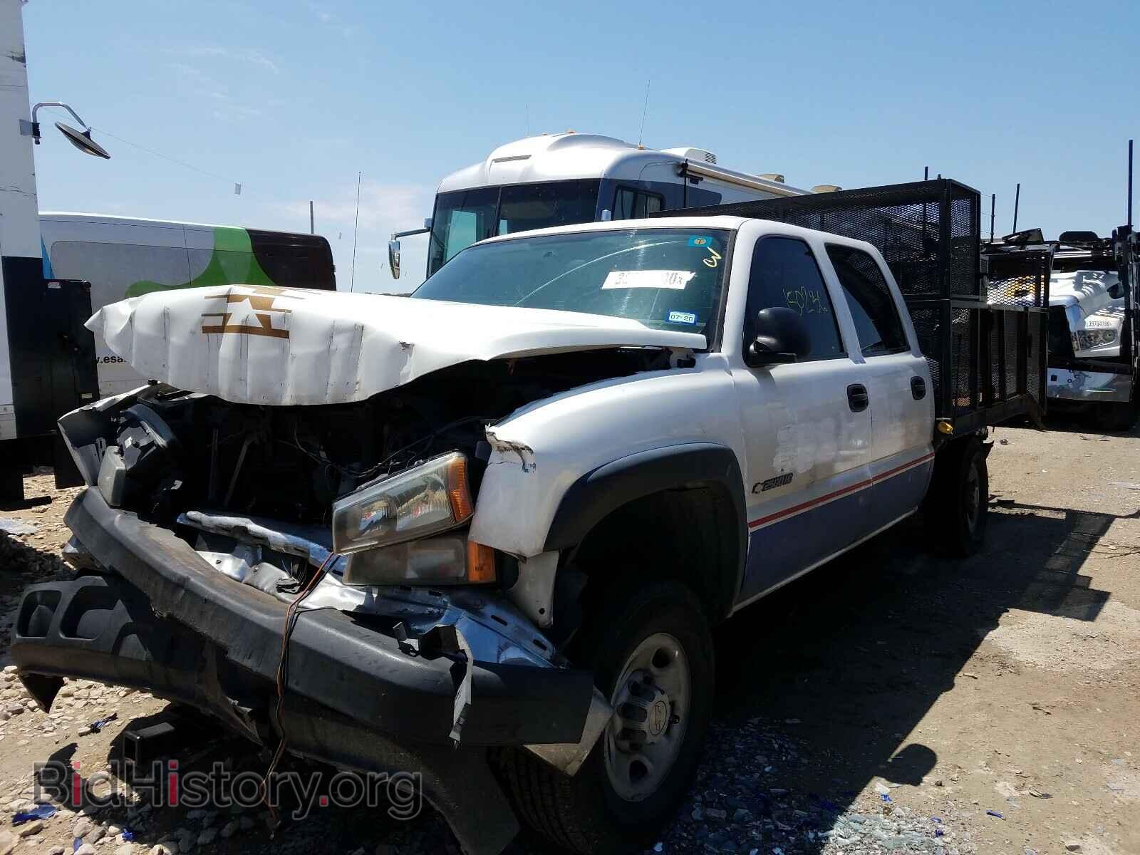 2006 CHEVROLET SILVERADO - VIN: 1GCHC23U46F267331 - Photo 2