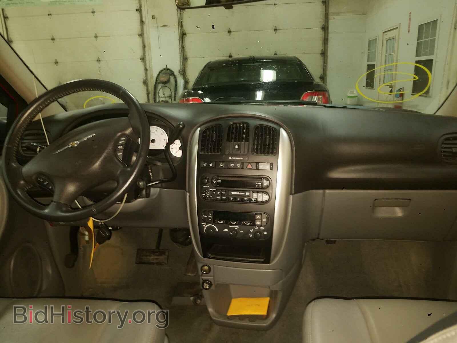 2006 CHRYSLER MINIVAN - VIN: 2A4GP54L66R721699 - Фото 9