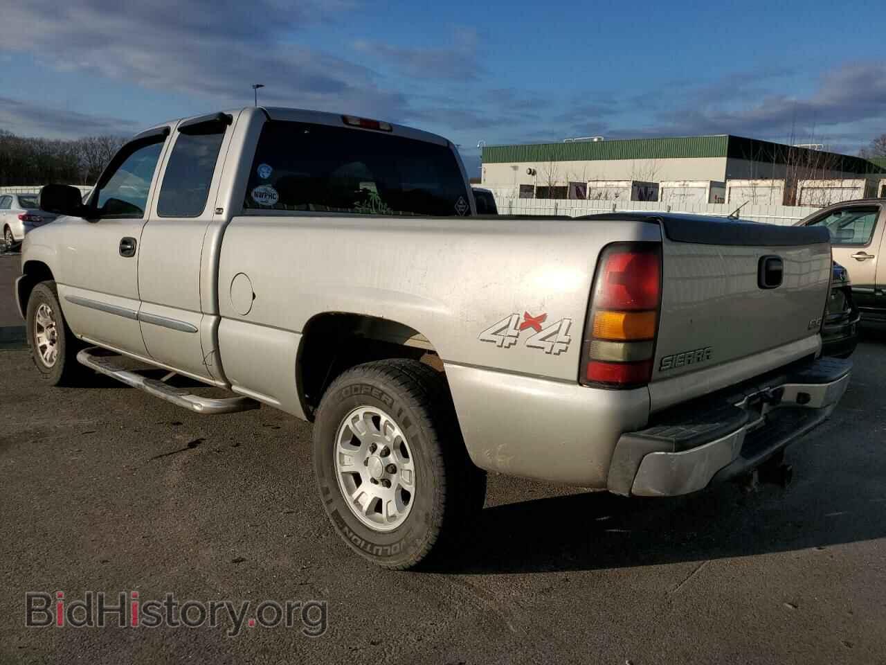 2006 GMC SIERRA - VIN: 2GTEK19B361261629 - Фото 2