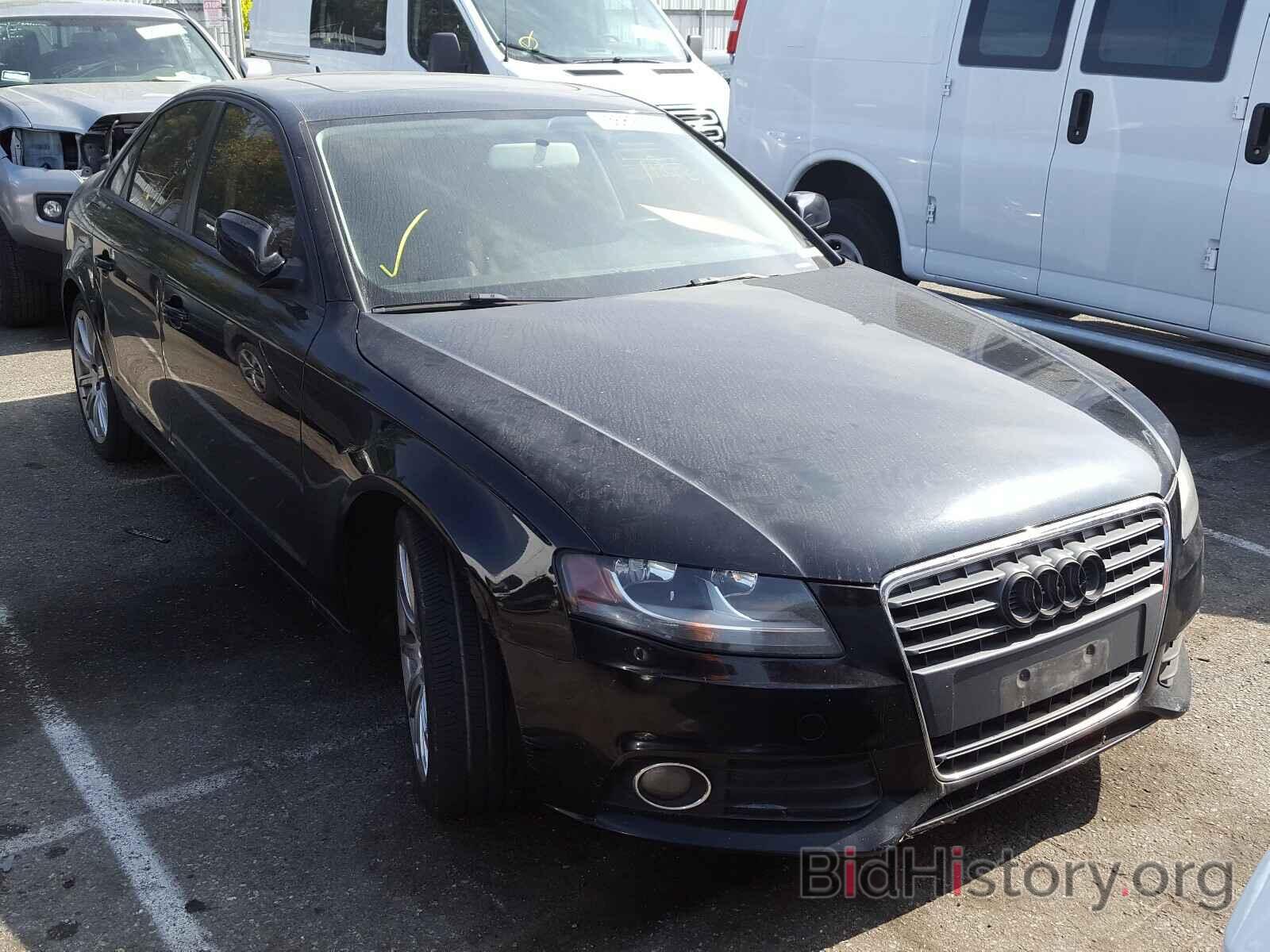 Photo WAUAFAFL2AN011318 - AUDI A4 2010