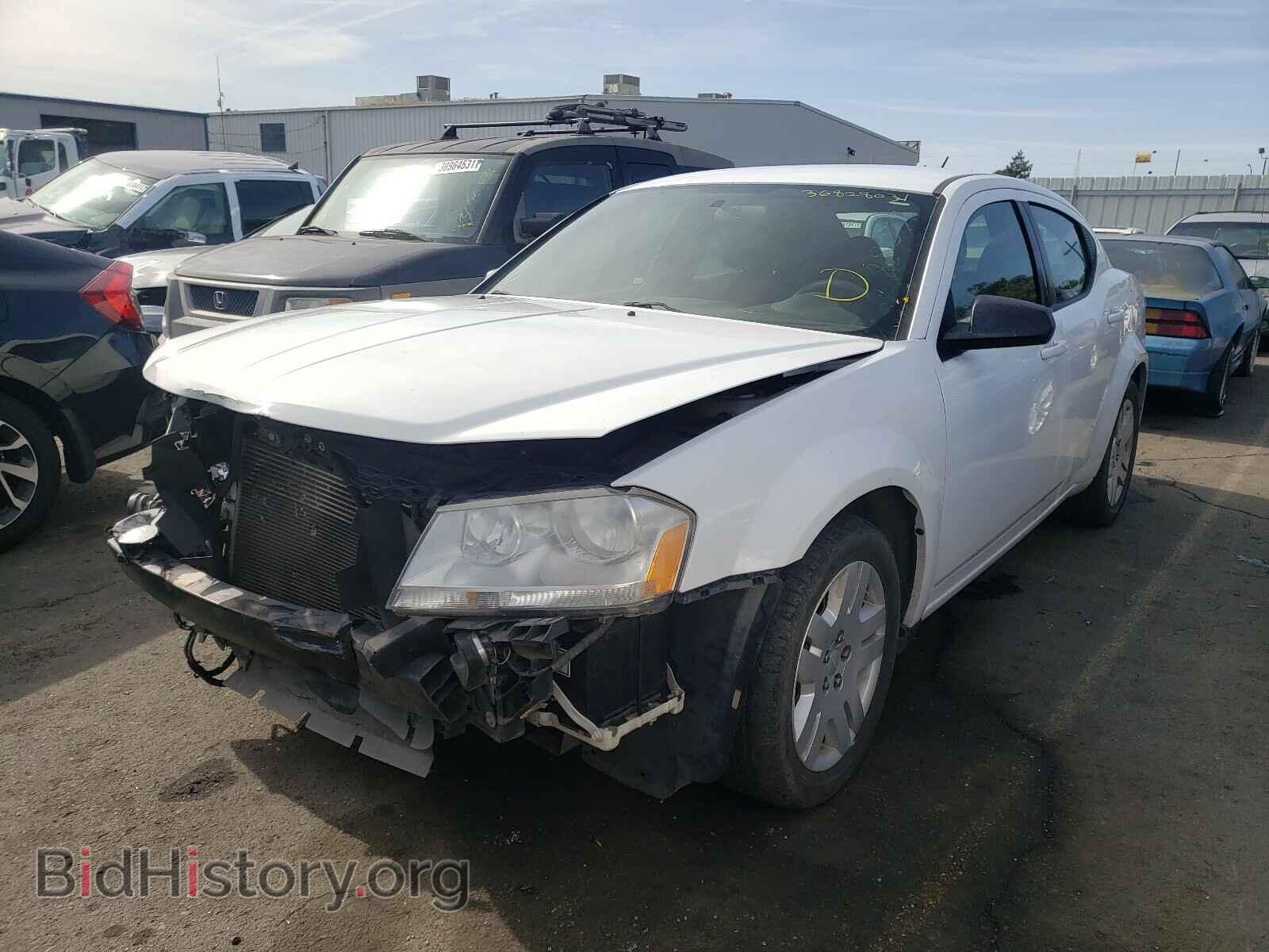 2011 DODGE AVENGER - VIN: 1B3BD4FB8BN625007 - Фото 2