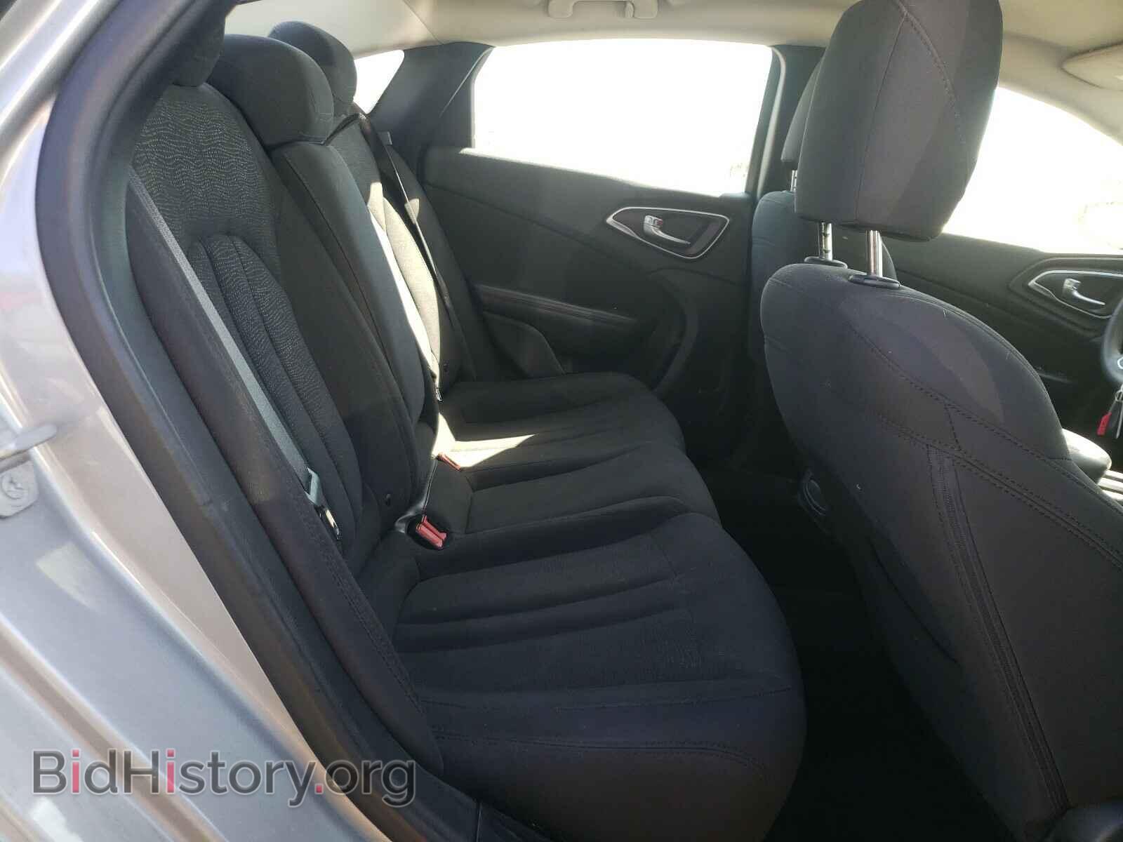 2015 CHRYSLER 200 - VIN: 1C3CCCAB5FN577015 - Photo 6