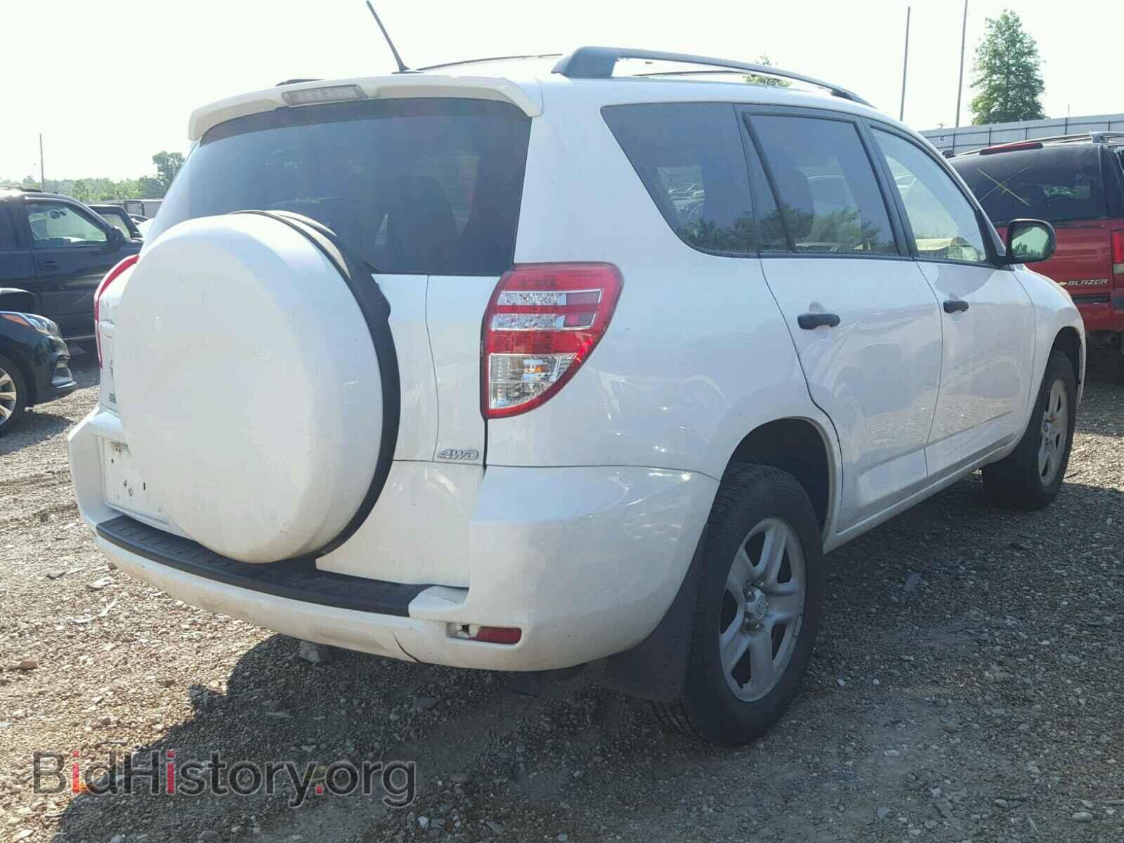 2011 TOYOTA RAV4 - VIN: 2T3BF4DV8BW148433 - Фото 4