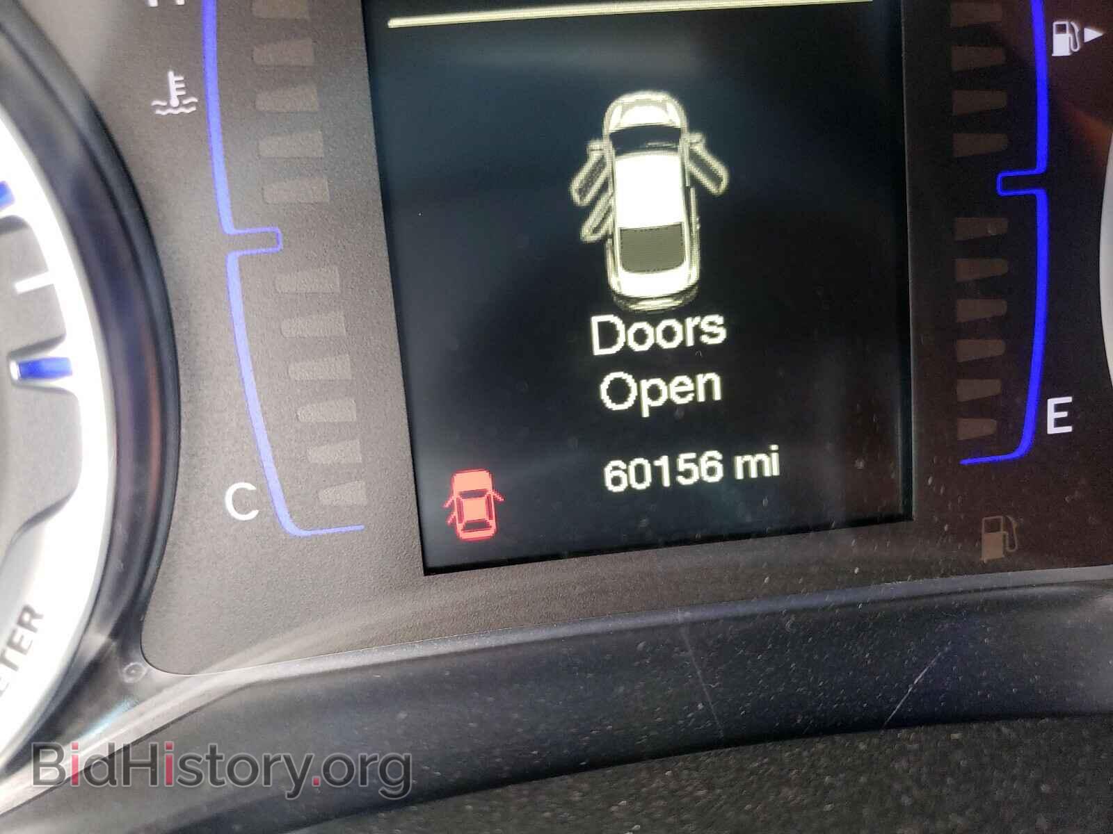 2016 CHRYSLER 200 - VIN: 1C3CCCAB8GN150980 - Фото 8