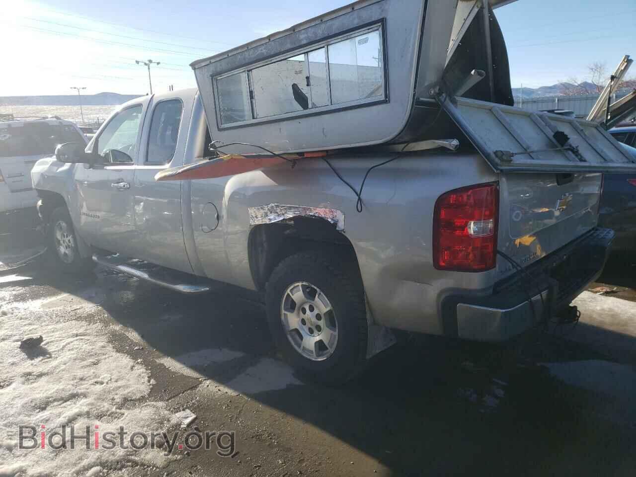 2008 CHEVROLET SILVERADO - VIN: 2GCEC19C581303419 - Фото 2