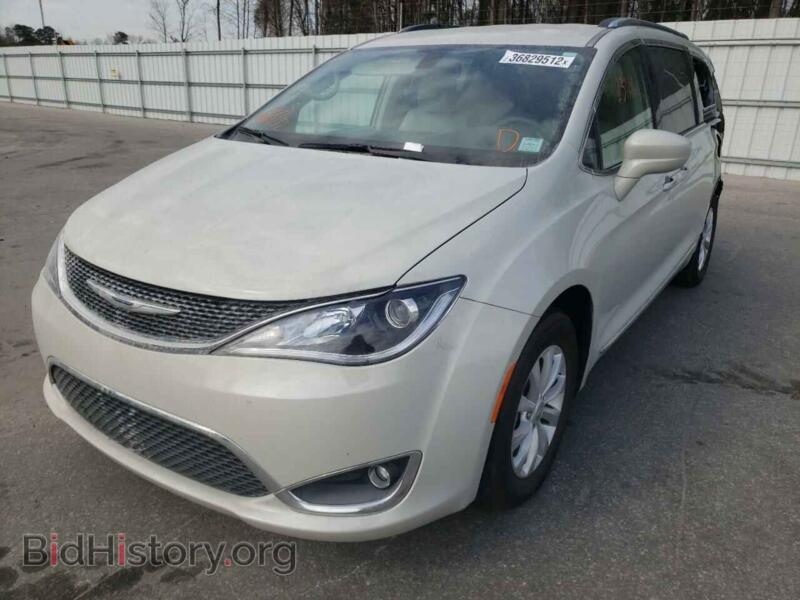 2019 Chrysler PACIFICA (VIN 2C4RC1BG6KR628104) — фото 2 из 10