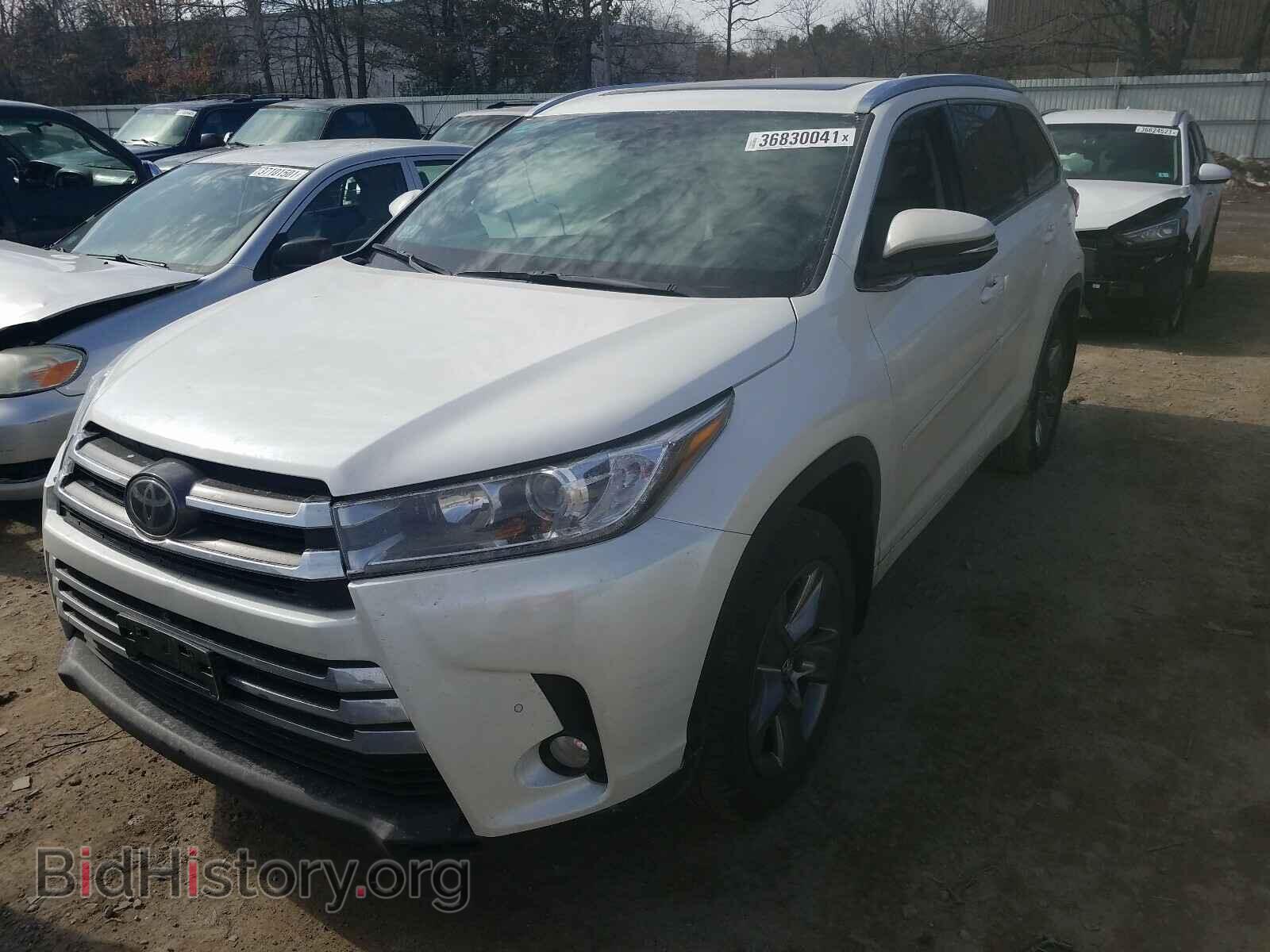 2017 TOYOTA HIGHLANDER - VIN: 5TDDZRFH5HS430835 - Фото 2