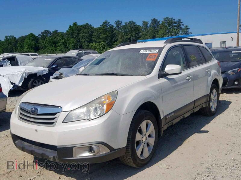 2011 Subaru OUTBACK 2. (VIN 4S4BRCBC8B3389085) — фото 2 из 8