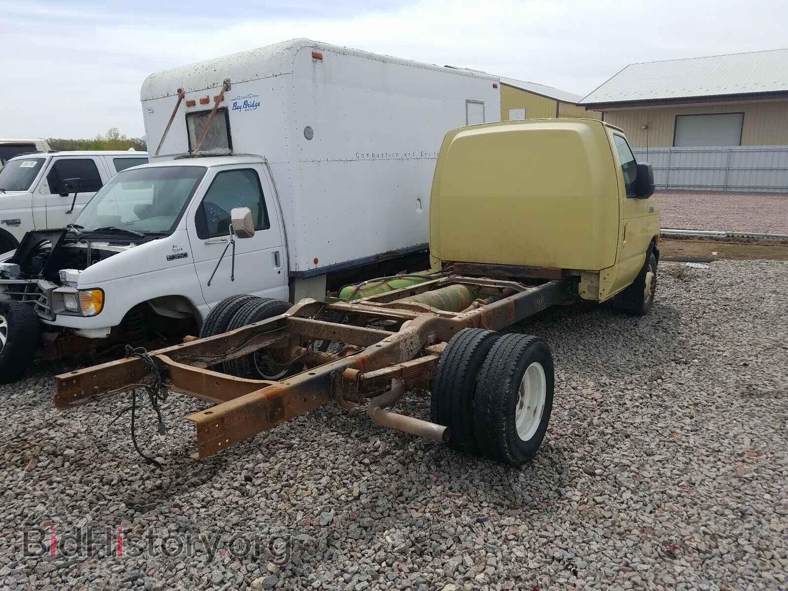 2011 FORD ECONOLINE - VIN: 1FDXE4FL2BDA30231 - Фото 4