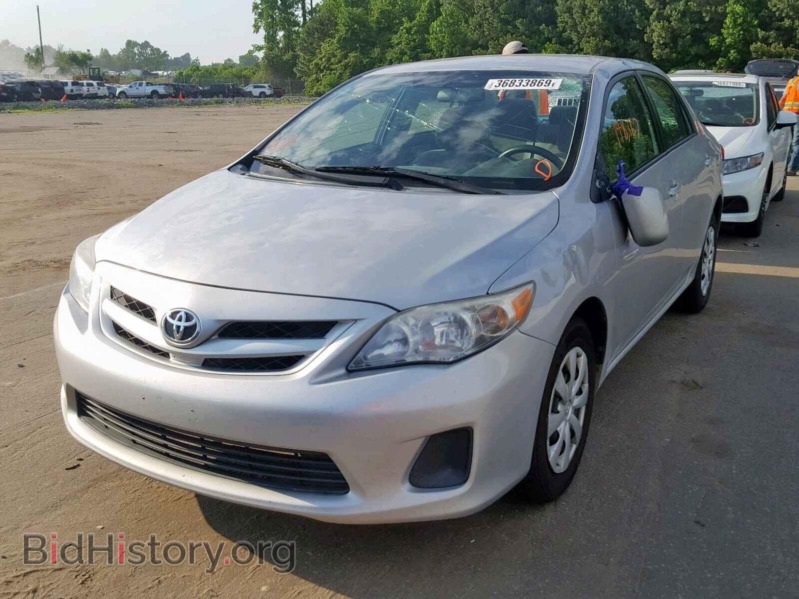 2011 TOYOTA COROLLA BA - VIN: 2T1BU4EEXBC552025 - Фото 2