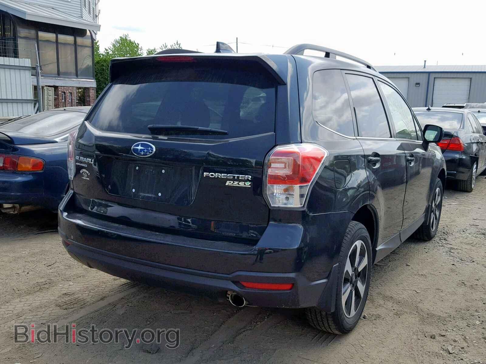 2017 SUBARU FORESTER - VIN: JF2SJAJC1HH477877 - Фото 4