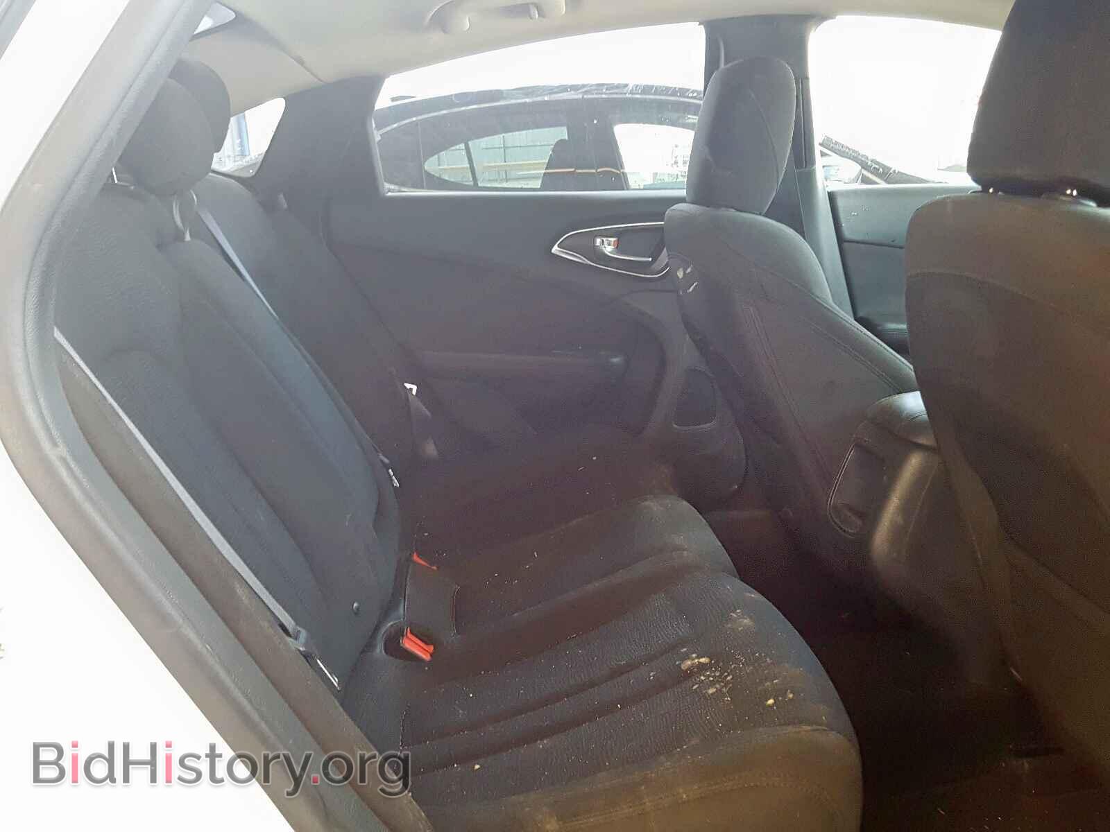 2016 CHRYSLER 200 - VIN: 1C3CCCFB4GN188232 - Фото 6
