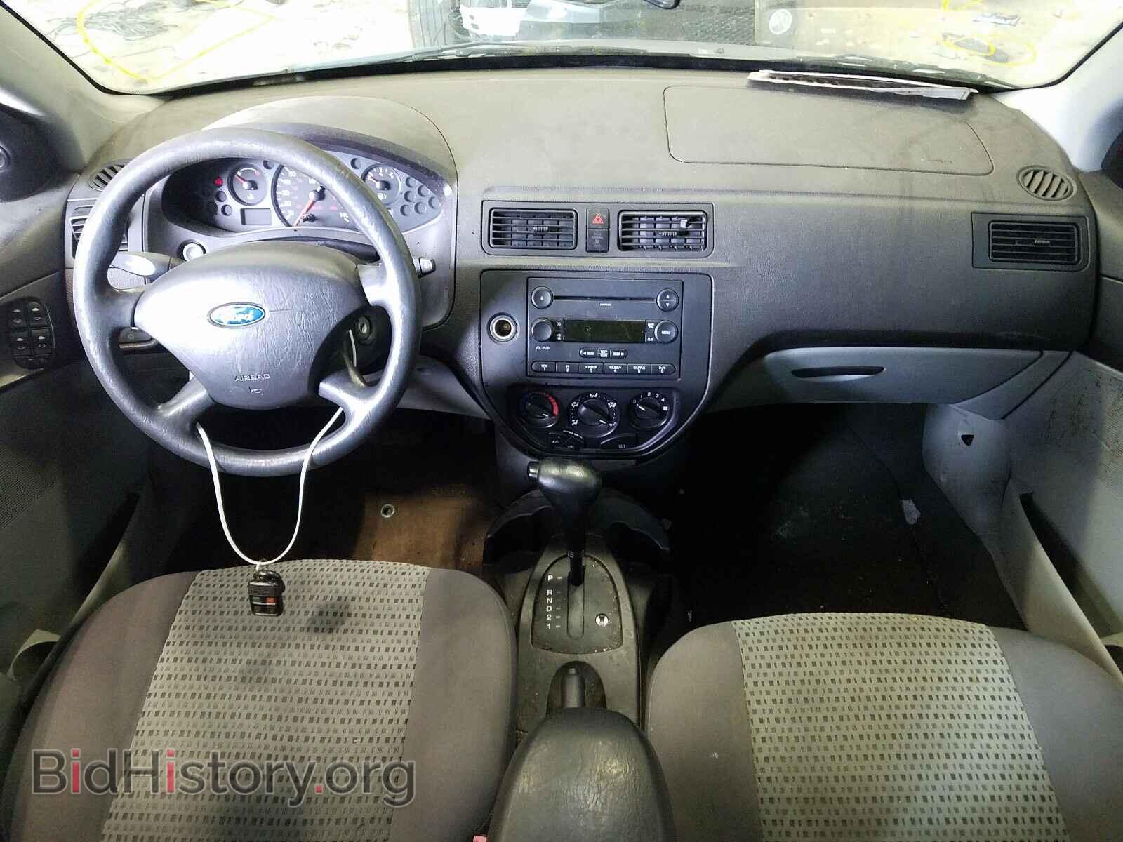 2007 FORD FOCUS - VIN: 1FAFP34N37W297078 - Фото 9