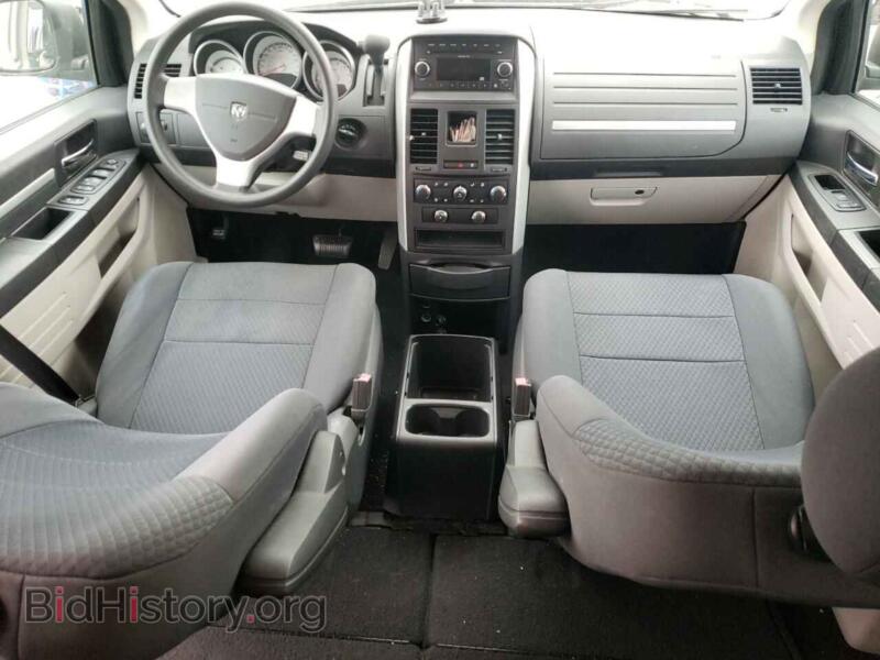 2010 Dodge CARAVAN (VIN 2D4RN4DE9AR159440) — фото 8 из 12