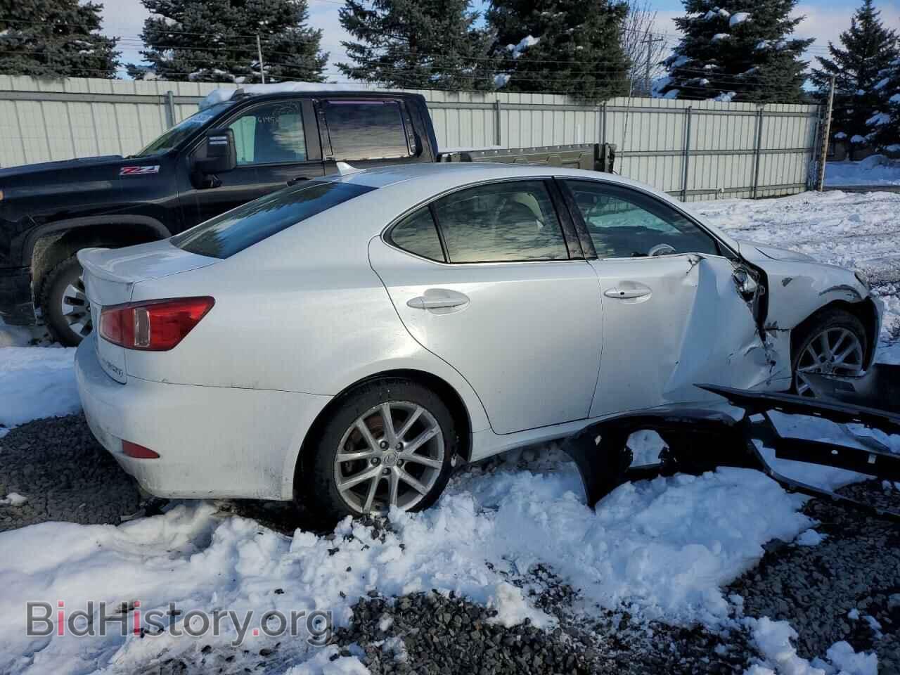 2011 LEXUS IS - VIN: JTHCF5C25B5049821 - Photo 3