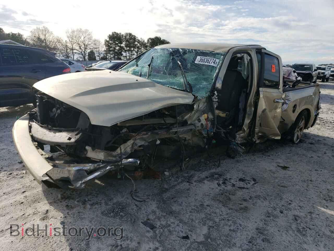 Photo 1D7RB1GT2BS577634 - DODGE All Models 2011
