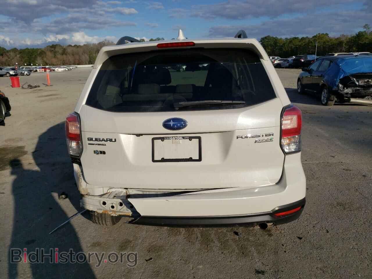 2017 SUBARU FORESTER - VIN: JF2SJAEC4HH488480 - Фото 6