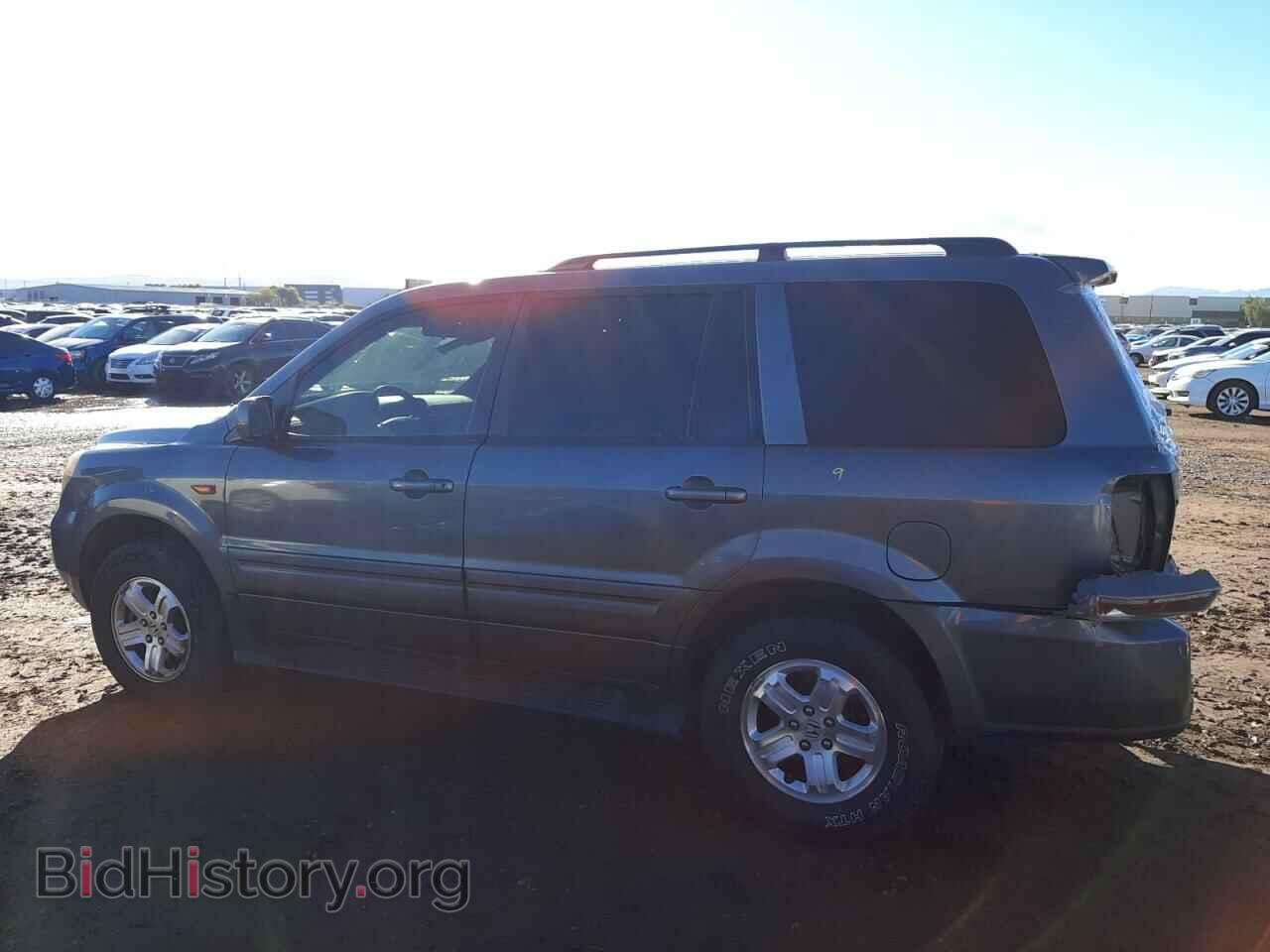 2008 HONDA PILOT - VIN: 5FNYF282X8B003049 - Фото 2