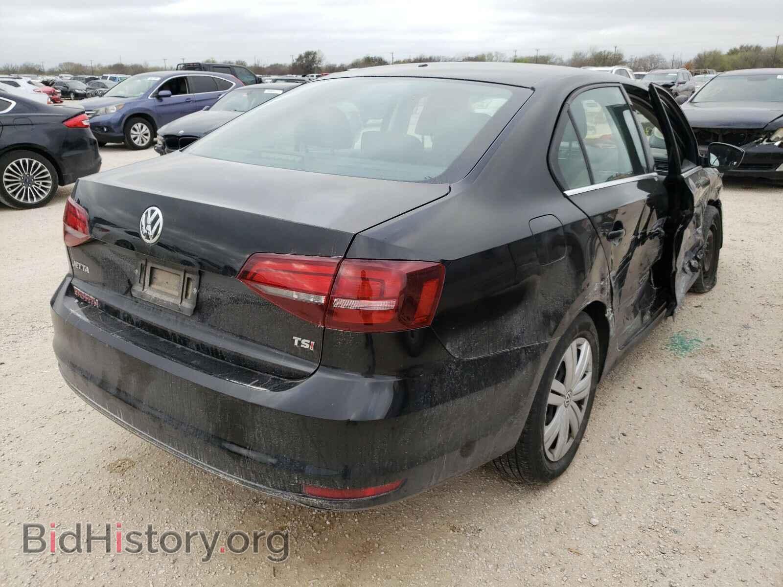 2017 VOLKSWAGEN JETTA - VIN: 3VW167AJ0HM225947 - Фото 4