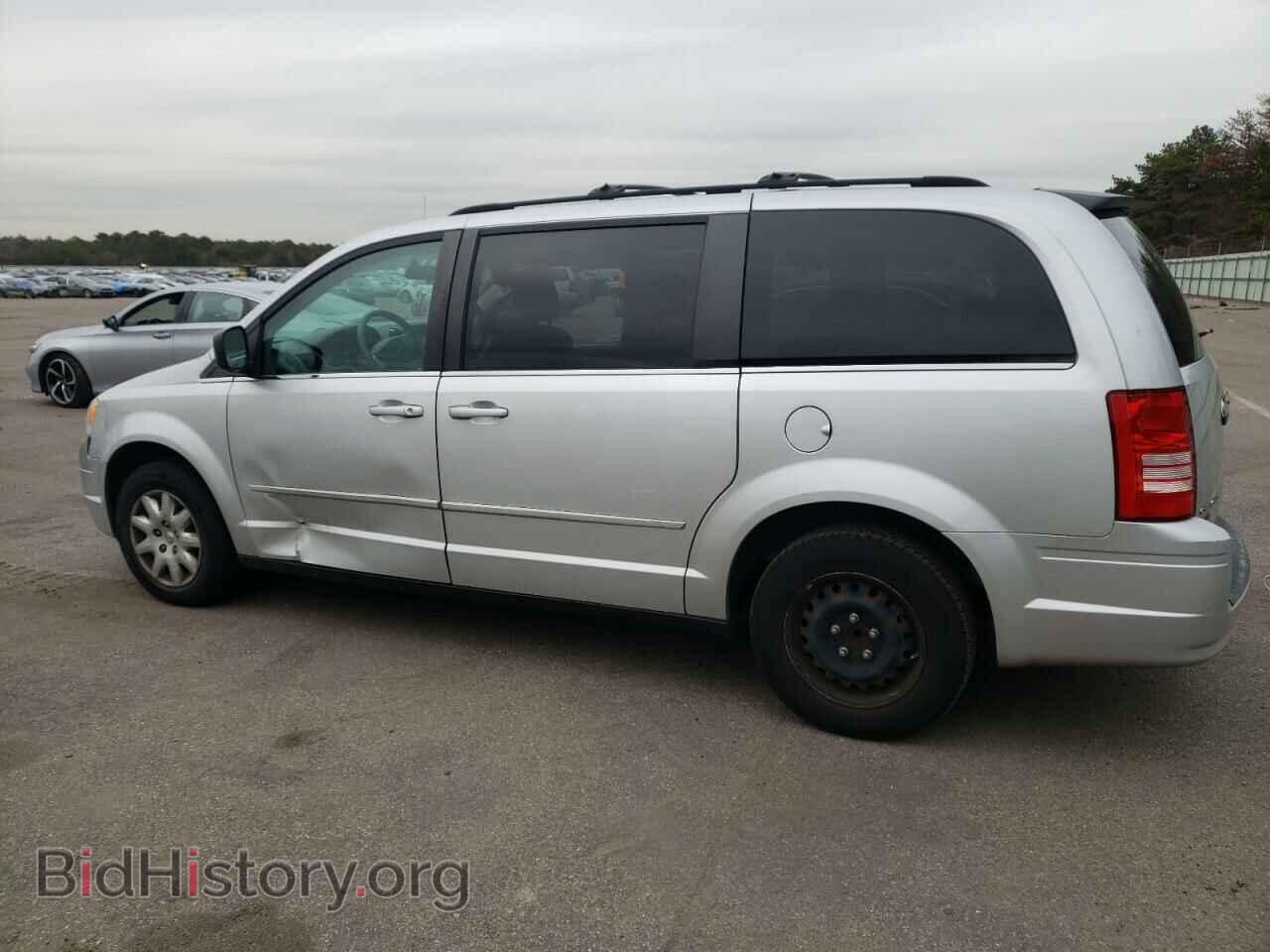 2010 CHRYSLER MINIVAN - VIN: 2A4RR4DE7AR140848 - Photo 2