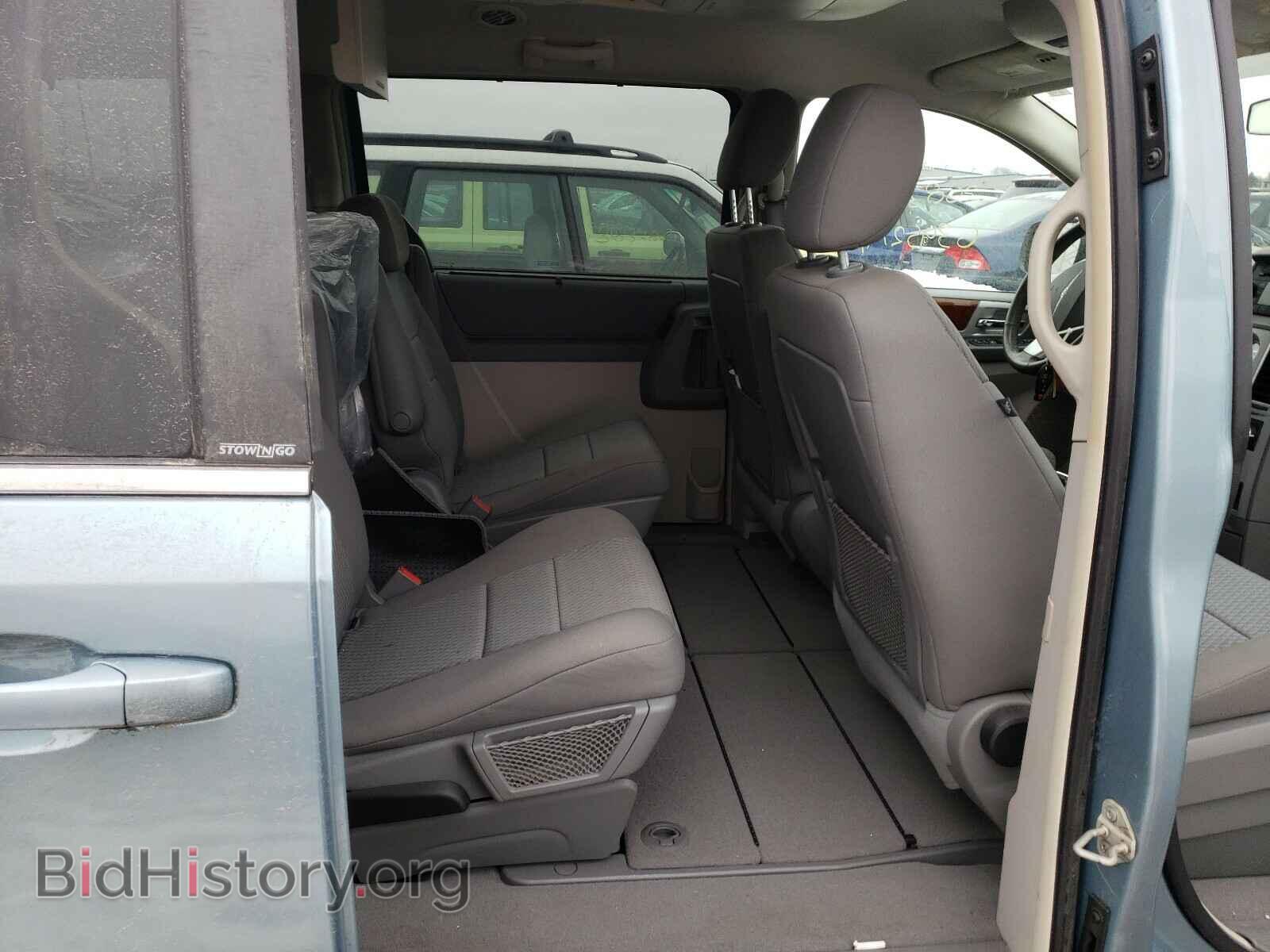 2009 CHRYSLER MINIVAN - VIN: 2A8HR54119R529185 - Фото 6