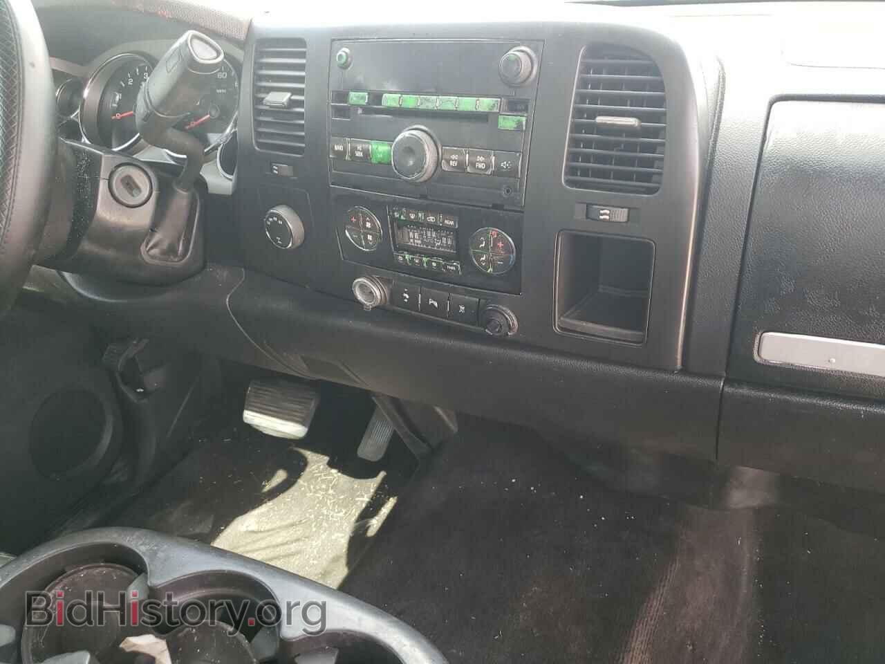 2011 GMC SIERRA - VIN: 3GTP2VE32BG157245 - Фото 9